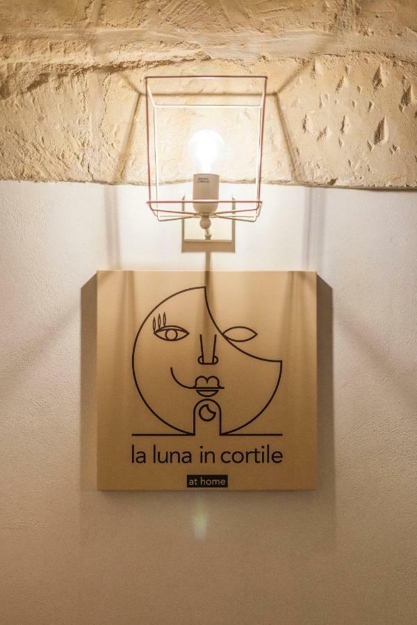 La Luna In Cortile Lecce Buitenkant foto